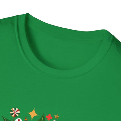 Santa's Favorite Paraprofessional Unisex Tee ✏️🎅 - Whippie's