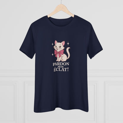 Pardon Mon Éclat White Sparkly Cat with Pink Bow Women's Tee