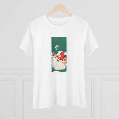 Santa Mistletoe Kisses - Women's Tee - Whippie's