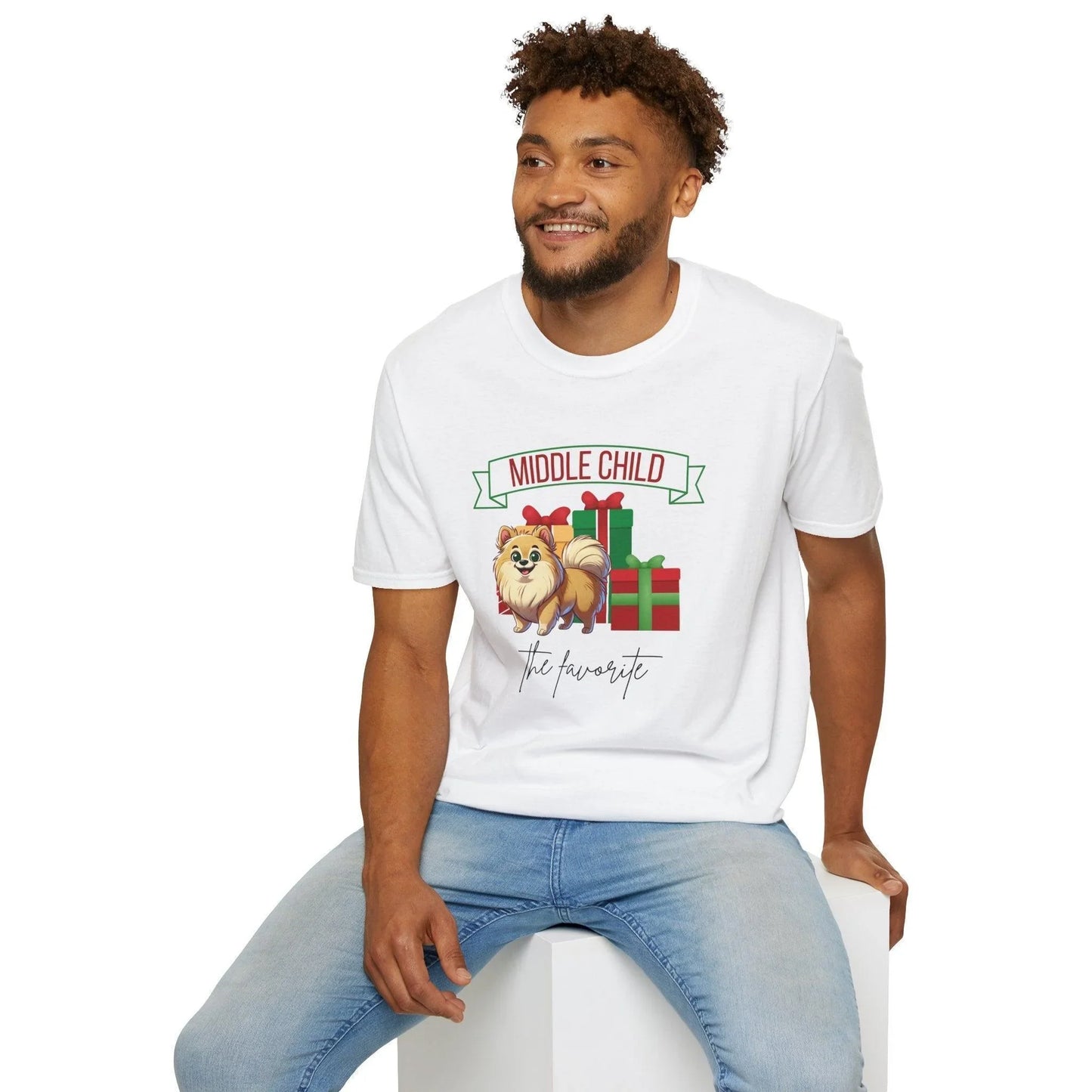 Middle Child, The Favorite 🎁🐶 Pomeranian - Unisex Tee! 🎁👑 - Whippie's
