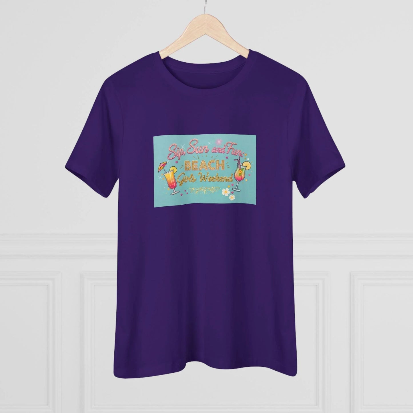 Sun, Sips, and Fun Beach Girls' Weekend - Women's Softstyle Tee - Whippie's