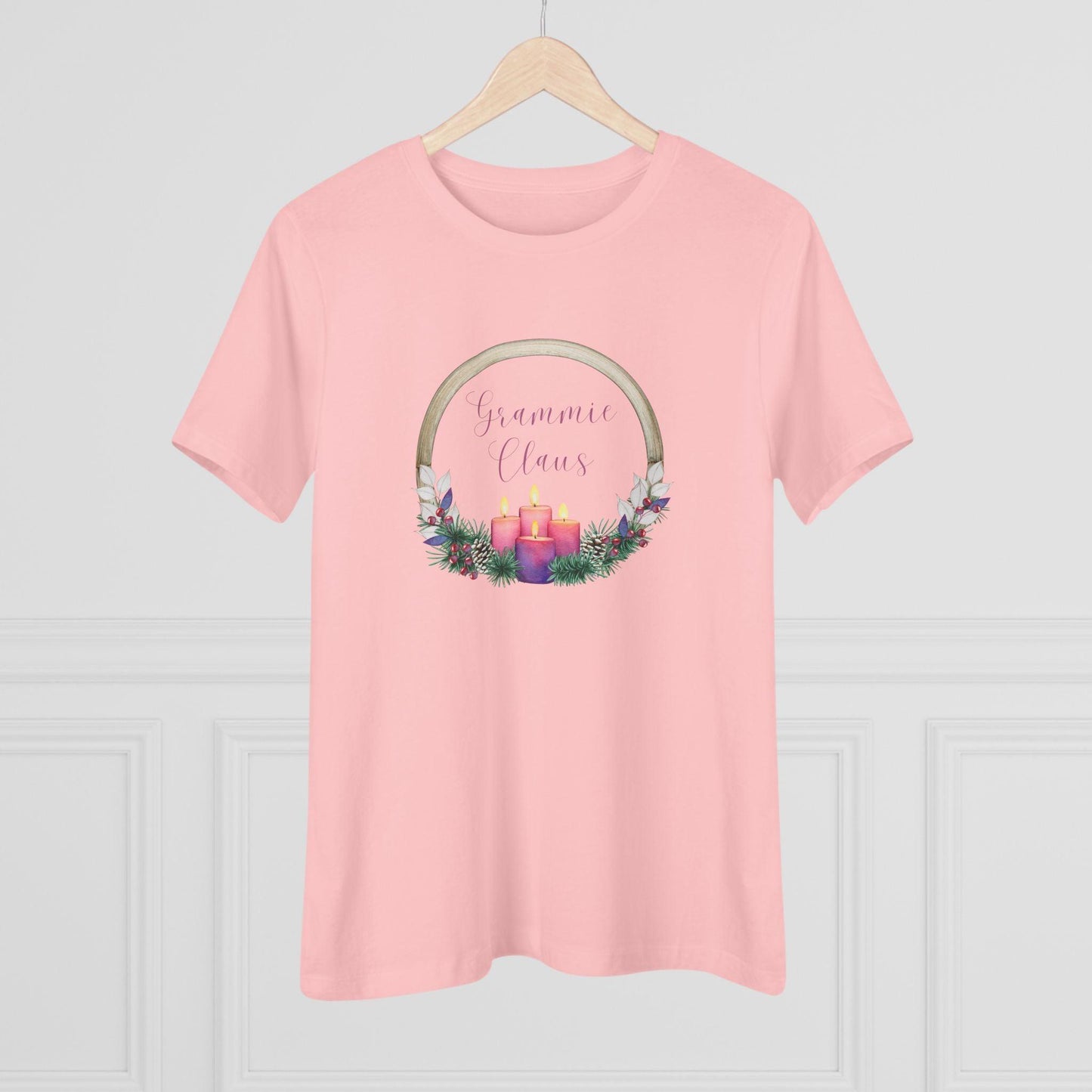 Grammie Claus Tee - Christmas Cheer! 🤶🎄 Women's Softstyle Tee - Whippie's