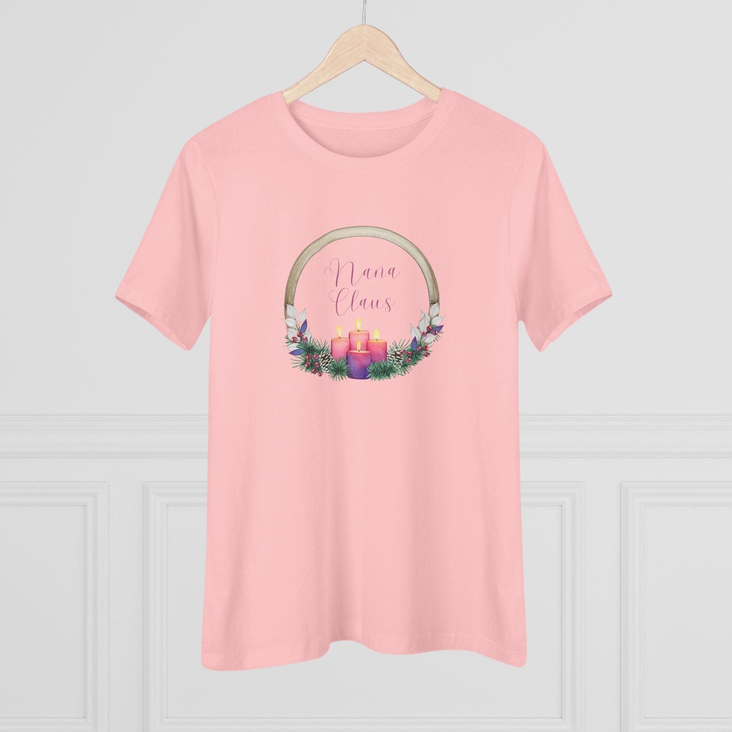 Nana Claus - Spreading Christmas Cheer! 🤶🏻🎄 - Women's Softstyle Tee - Whippie's