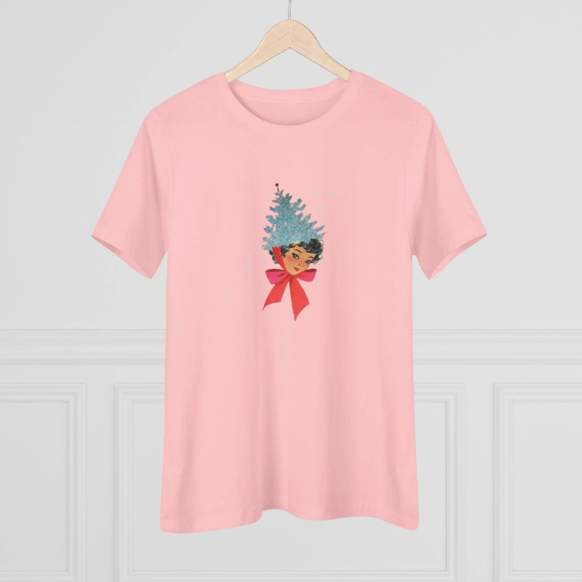 Retro Lady with Tinsel Christmas Tree Hat - Women's Tee - Whippie's