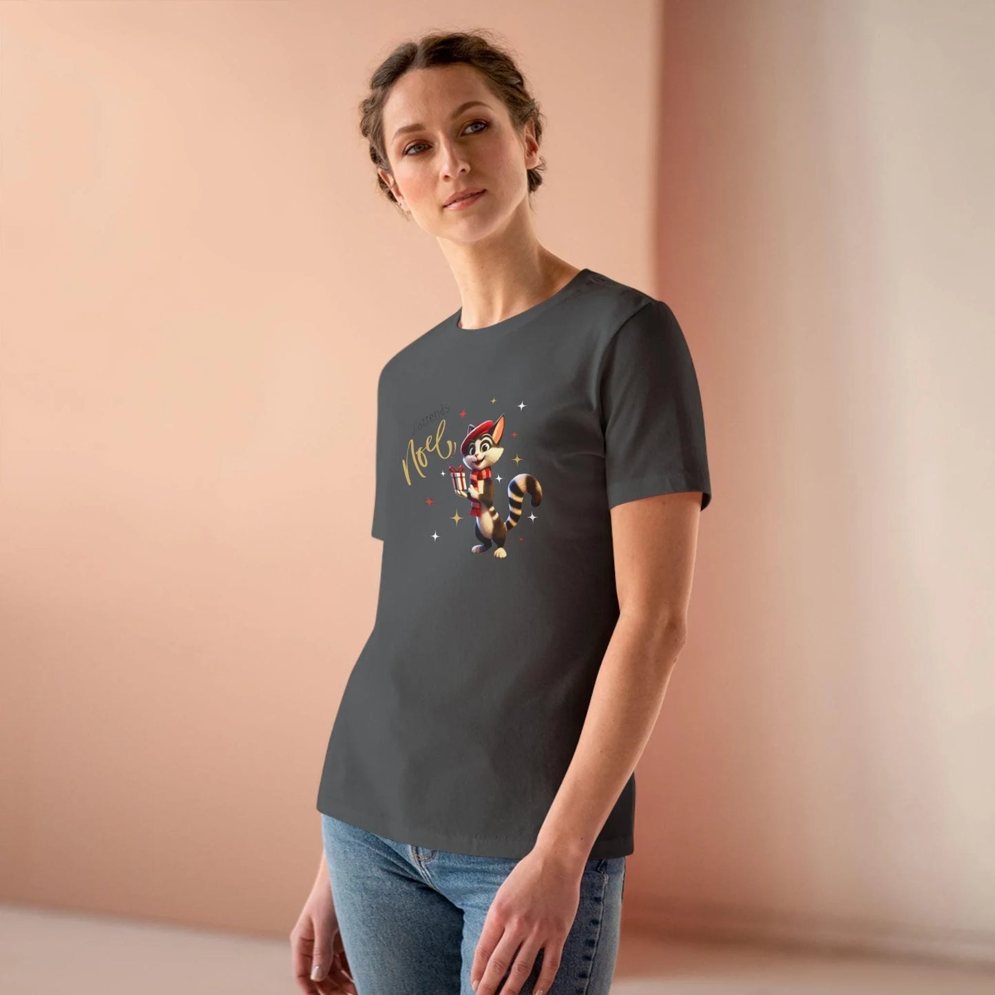 J'attends Noël 🐈‍⬛ Women's Tee 🎄 A purr-fectly Parisian Christmas! - Whippie's