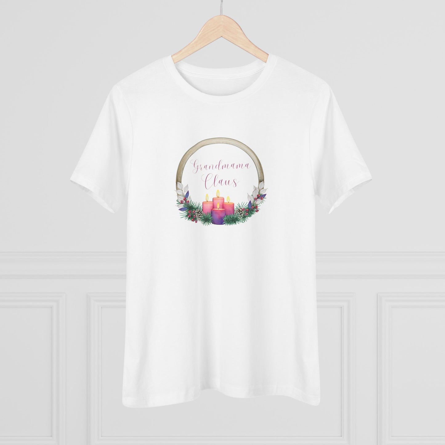 Grandmama Claus Tee - The Heart of Christmas Women's Tee