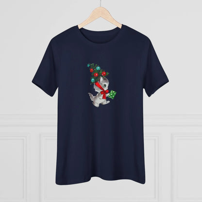 Kittie with Christmas Tree Hat and Card - Women's Softstyle Tee - Whippie's