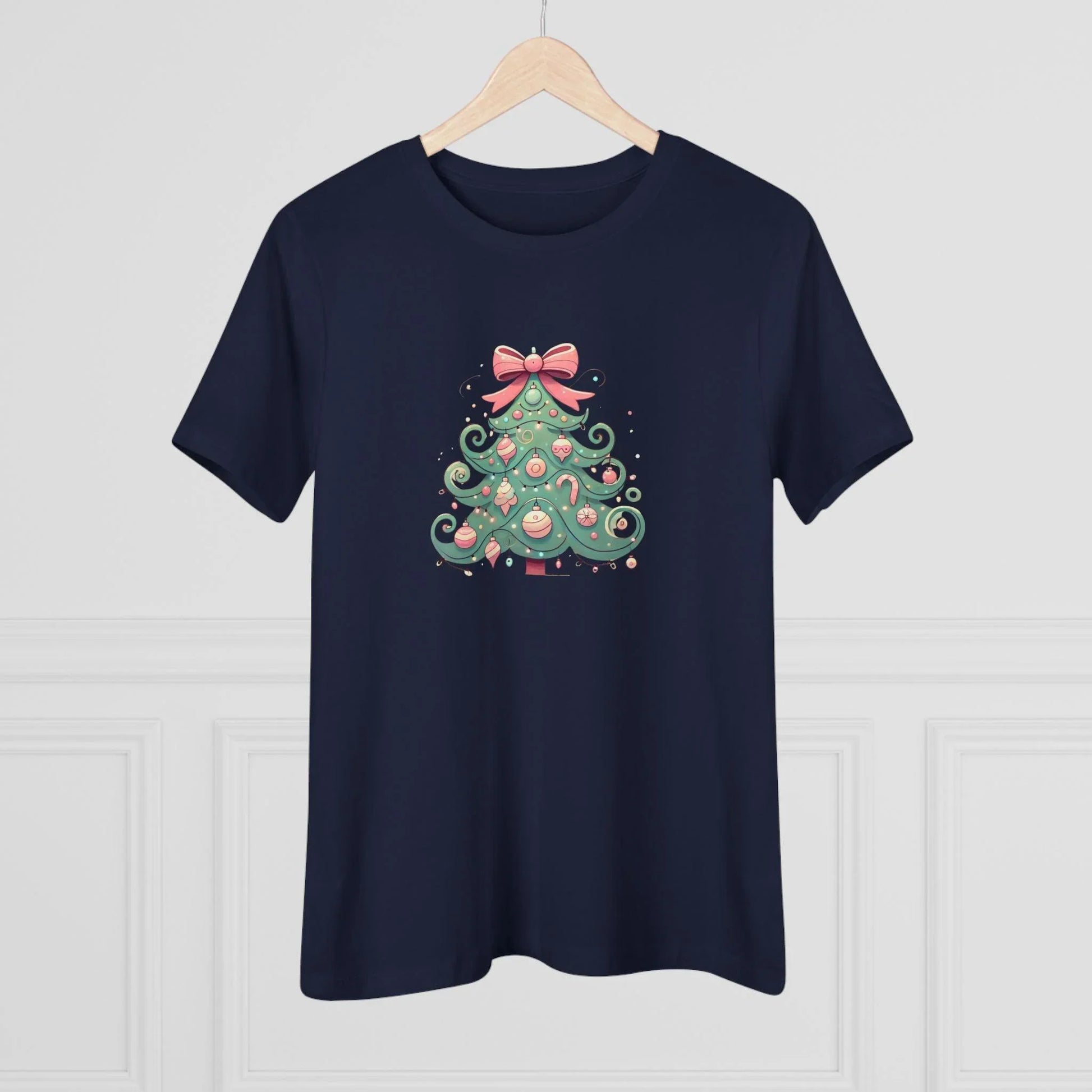 🎄💖 Pastel Dream Christmas Tree ✨🎀 - Women's Softstyle Tee - Whippie's