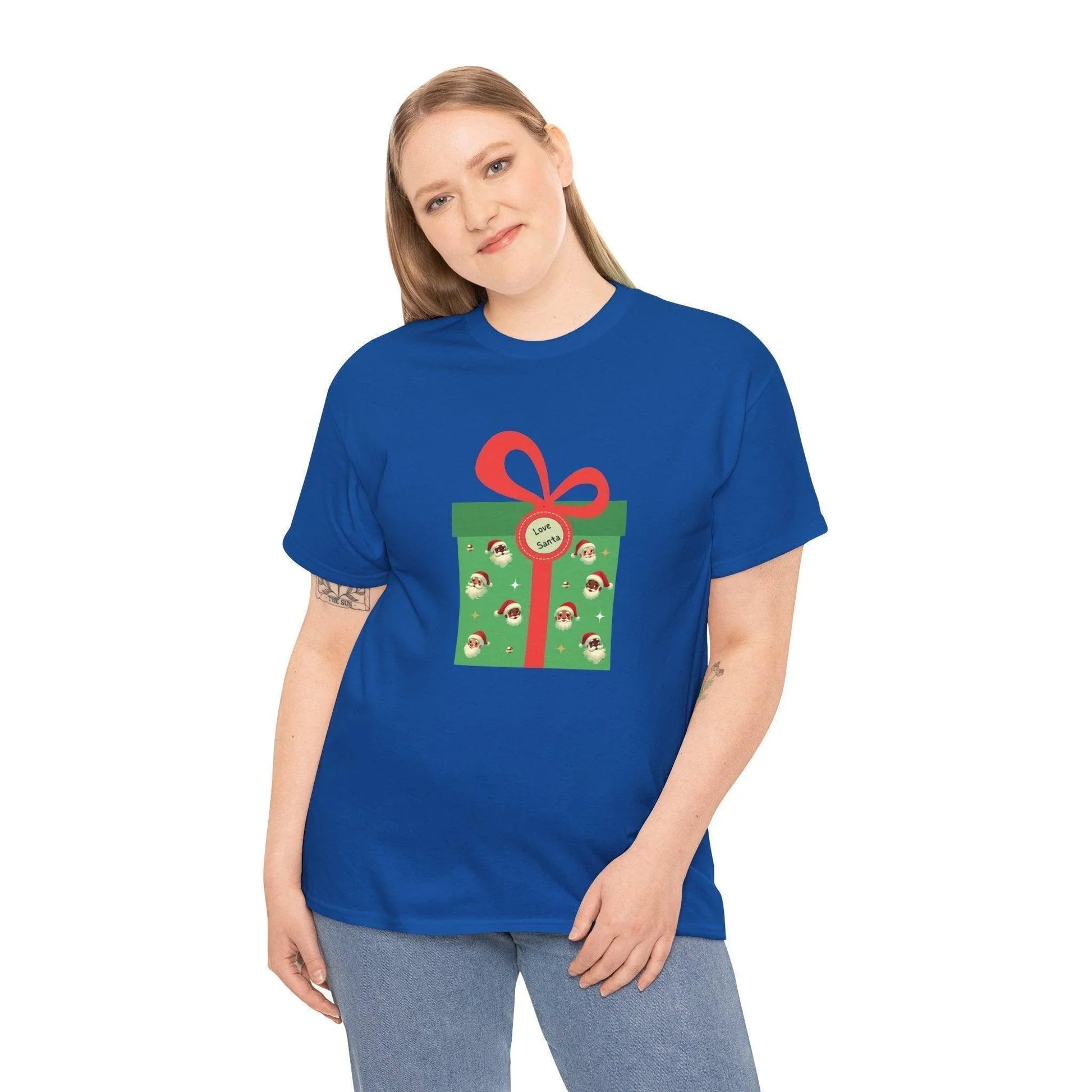 Love Santa Present 🎅 Unisex Heavy Cotton™ Tee! - Whippie's
