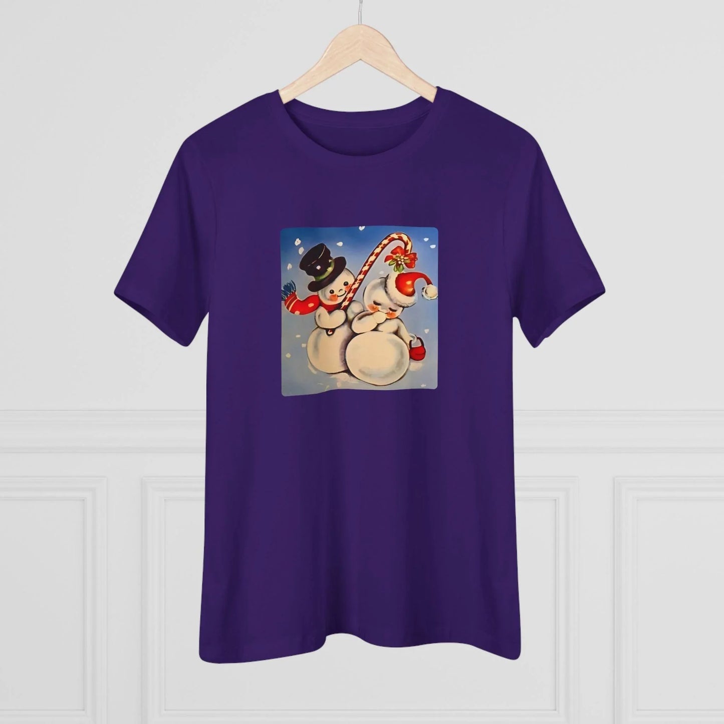 Snow Couple Mistletoe - Women's Tee - Whippie's