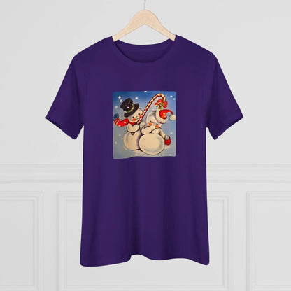 Snow Couple Mistletoe - Women's Tee - Whippie's