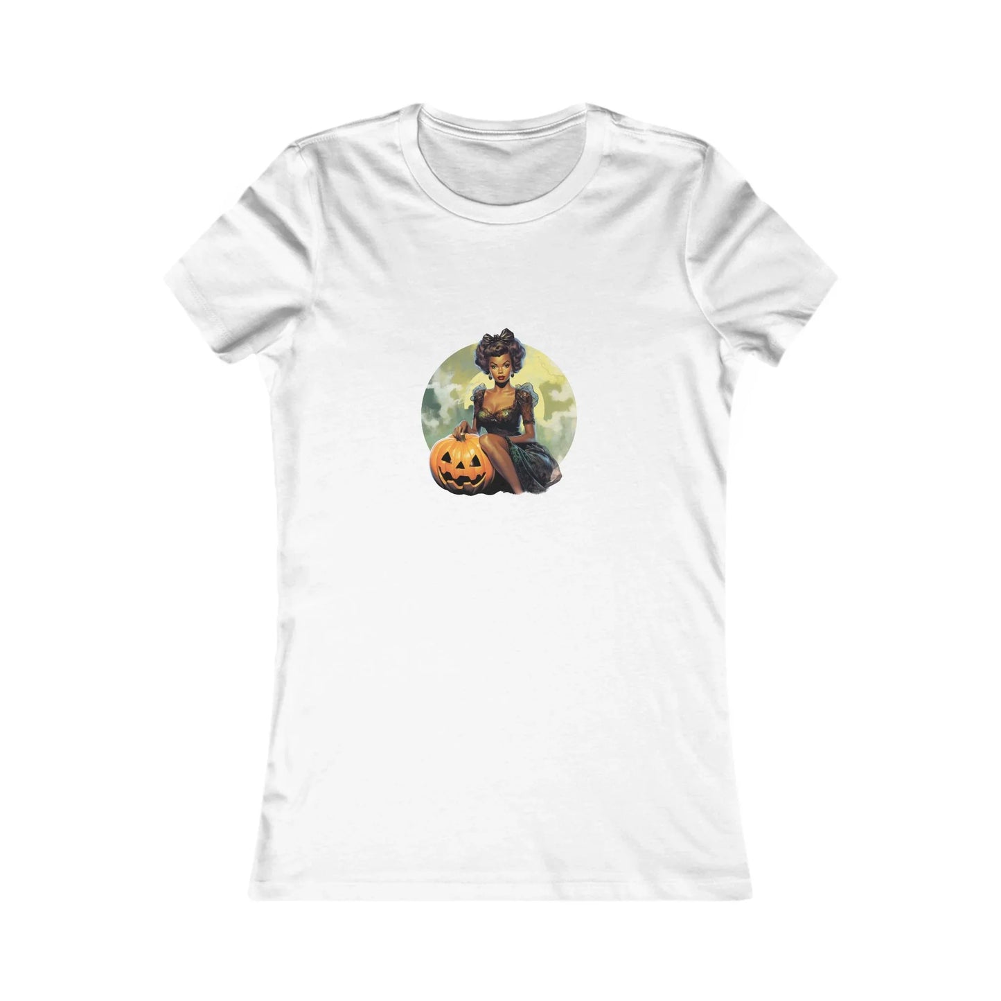 Vintage Halloween Glam Women's Favorite Tee - Spooky Chic! 🎃✨