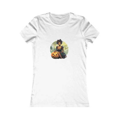 Vintage Halloween Glam Women's Favorite Tee - Spooky Chic! 🎃✨