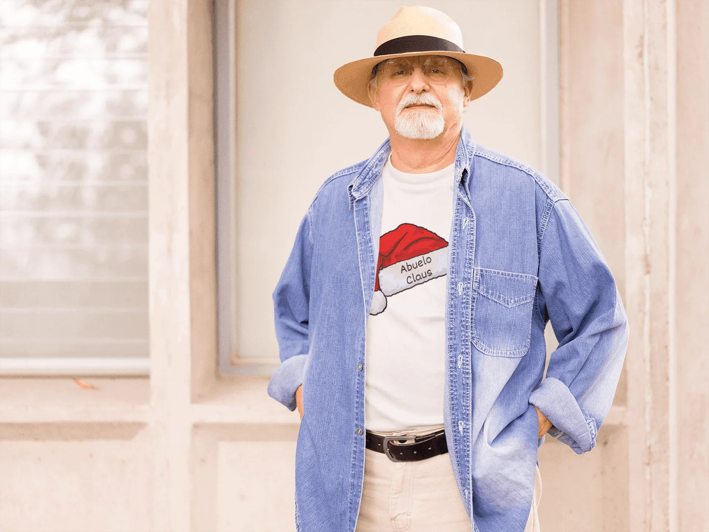 Grandpapa Claus: The Gift-Giving Legend 🎅🎁- Mens Softstyle T-shirt - Whippie's