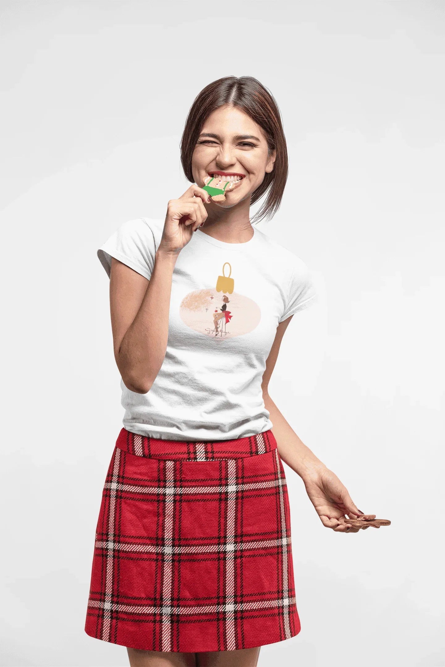 Retro Tree Decorating - Women's Tee - Whippie's