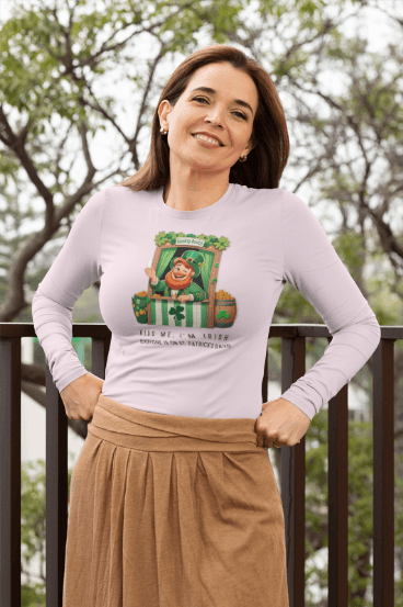 Kiss Me, I'm Irish - Everyone Is on St. Patrick's Day! 💋🍀 Irish Man - Unisex Ultra Cotton Long Sleeve Tee - Whippie's