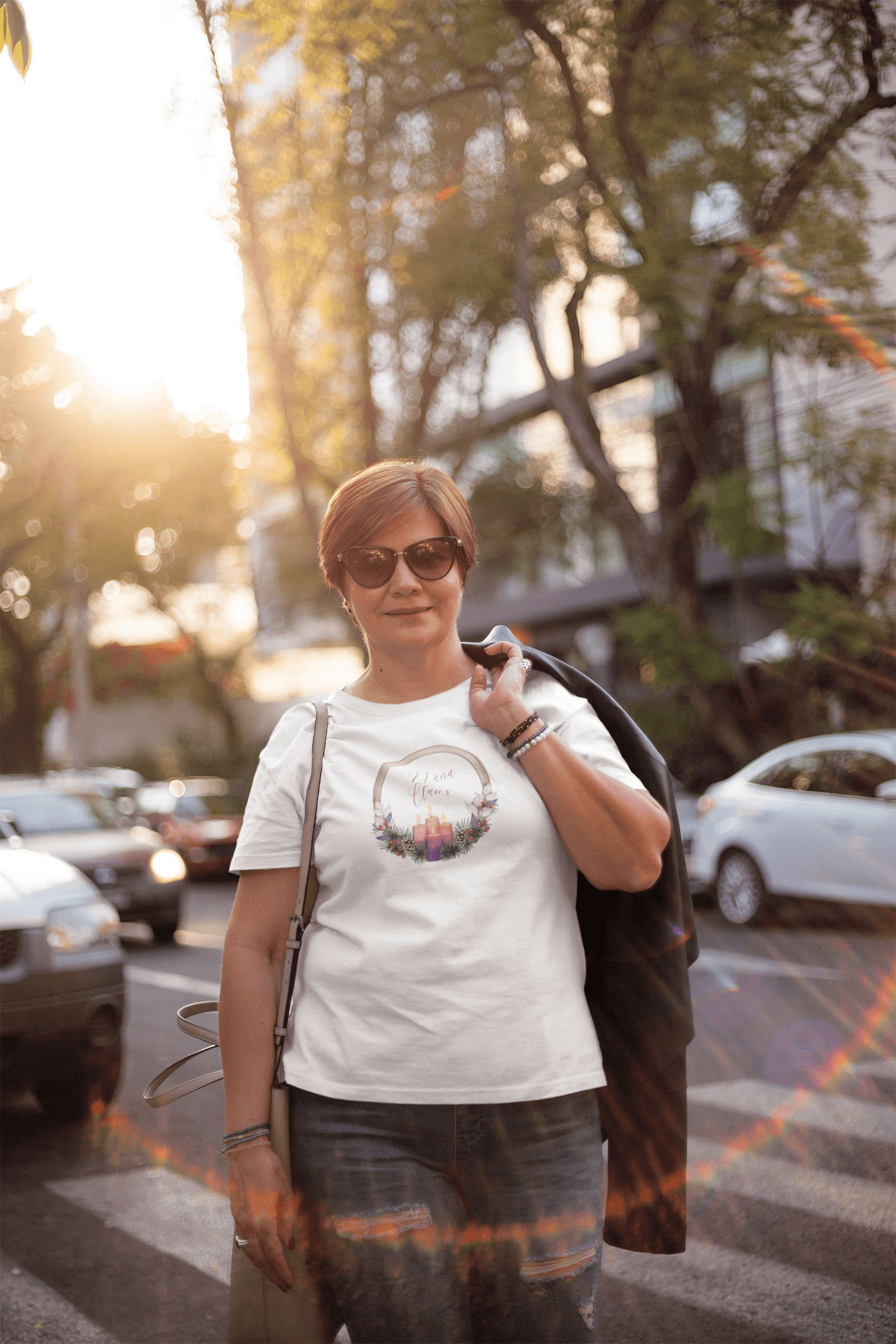 Nana Claus - Spreading Christmas Cheer! 🤶🏻🎄 - Women's Softstyle Tee - Whippie's