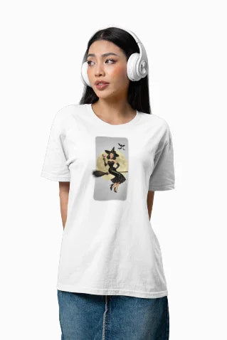 Vintage Vibes & Bewitching Potions Women's Favorite Tee - Conjure Up Some Style! 🧙‍♀️✨