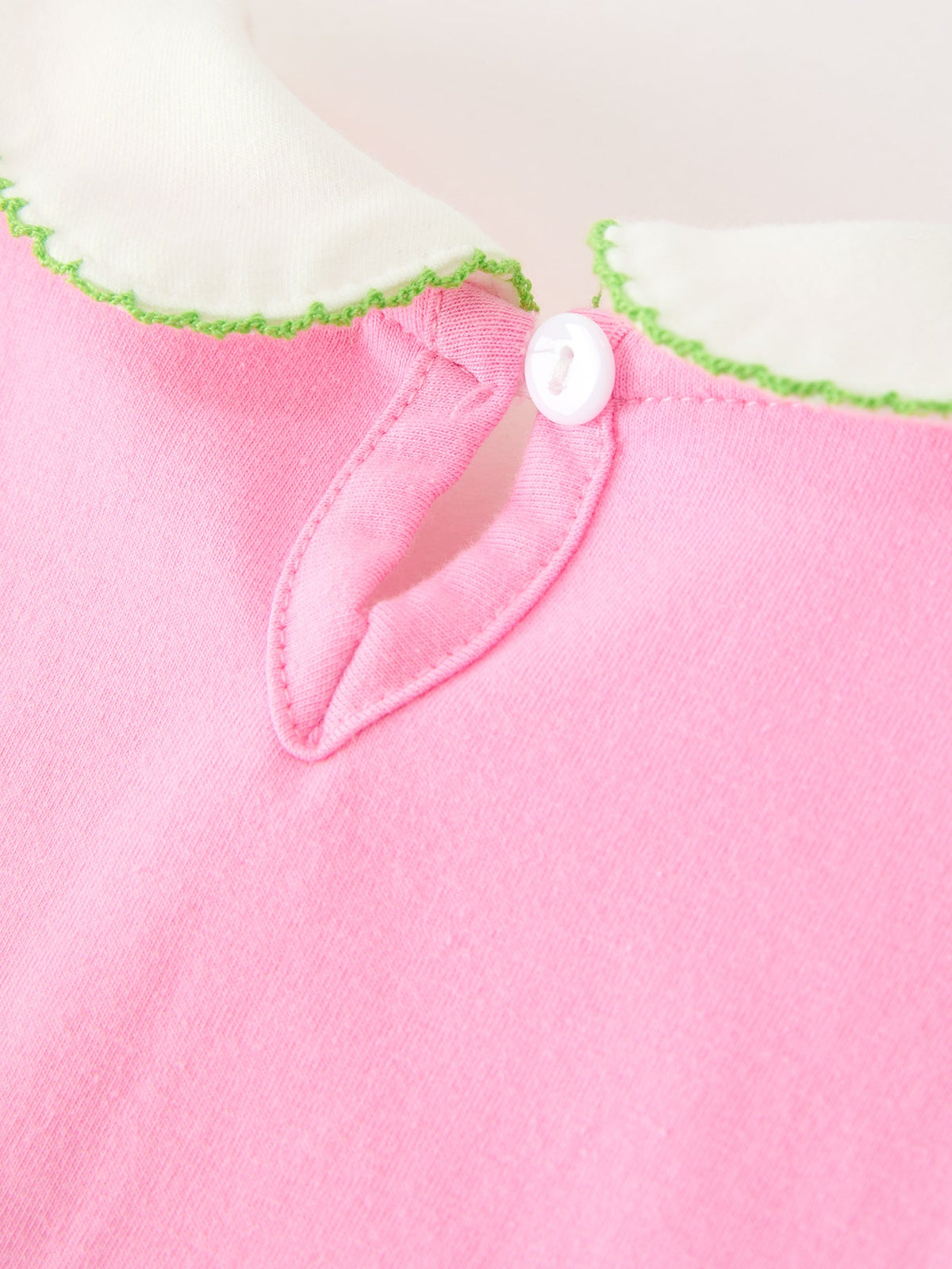 Girls Christmas Outfit | Pink Tree Bloomer Set: Back button and keyhole