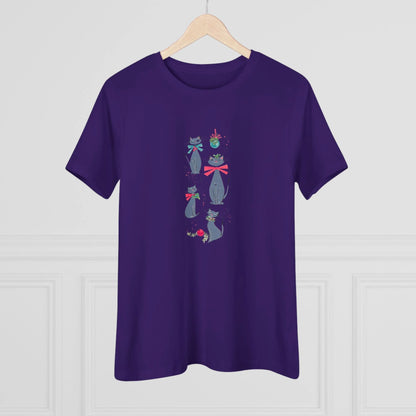 Vintage Christmas Cats Women's Tee - A Purr-fect Holiday Look!
