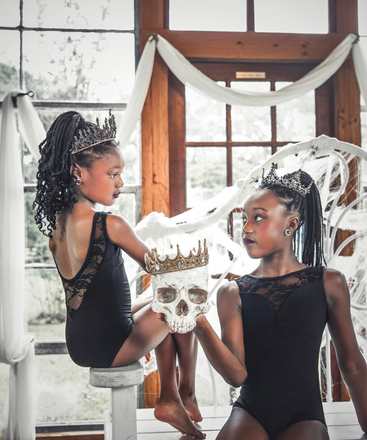 Black Lace Leotard | Black Swan: Two models showing lace back and front