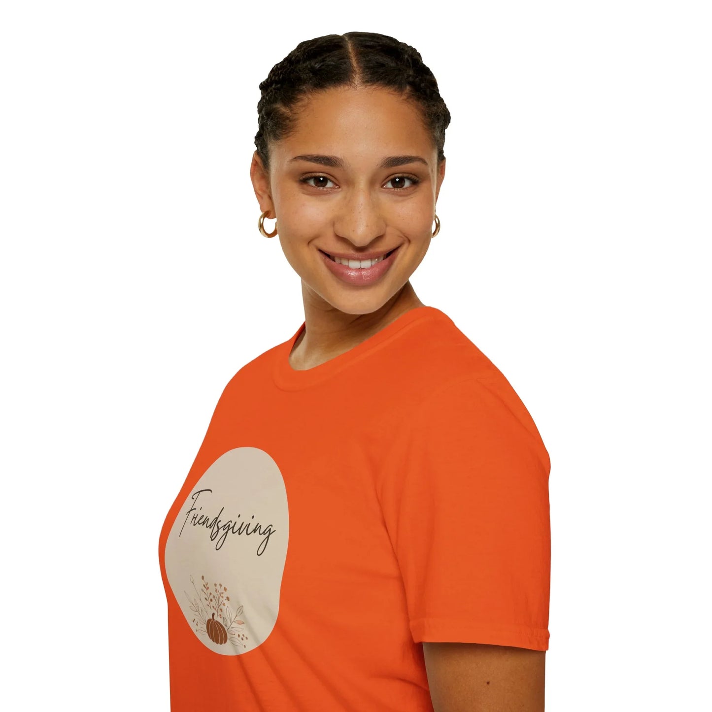 Friendsgiving Vibes: Gather & Give Thanks! Unisex Tee