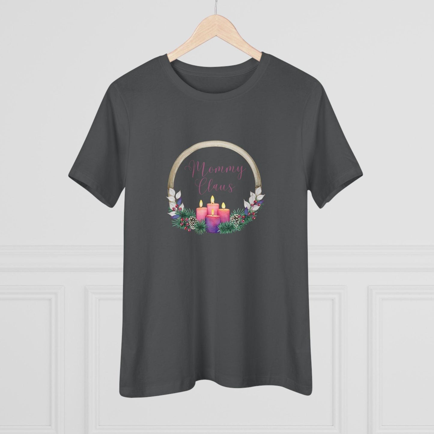 Mommy Claus - Christmas Cheer! 🤶🎄 Women's Softstyle Tee - Whippie's