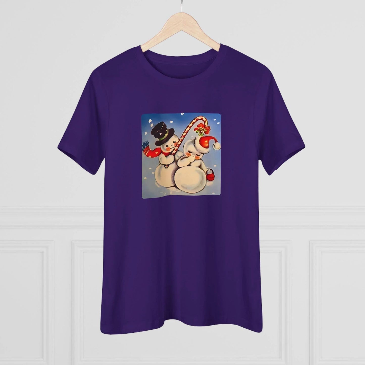Snow Couple Mistletoe - Women's Softstyle Tee - Whippie's