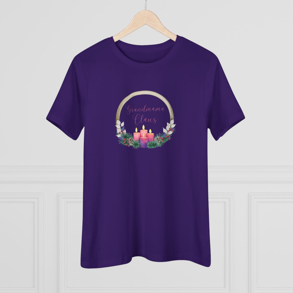 Grandmama Claus Tee - The Heart of Christmas Women's Tee