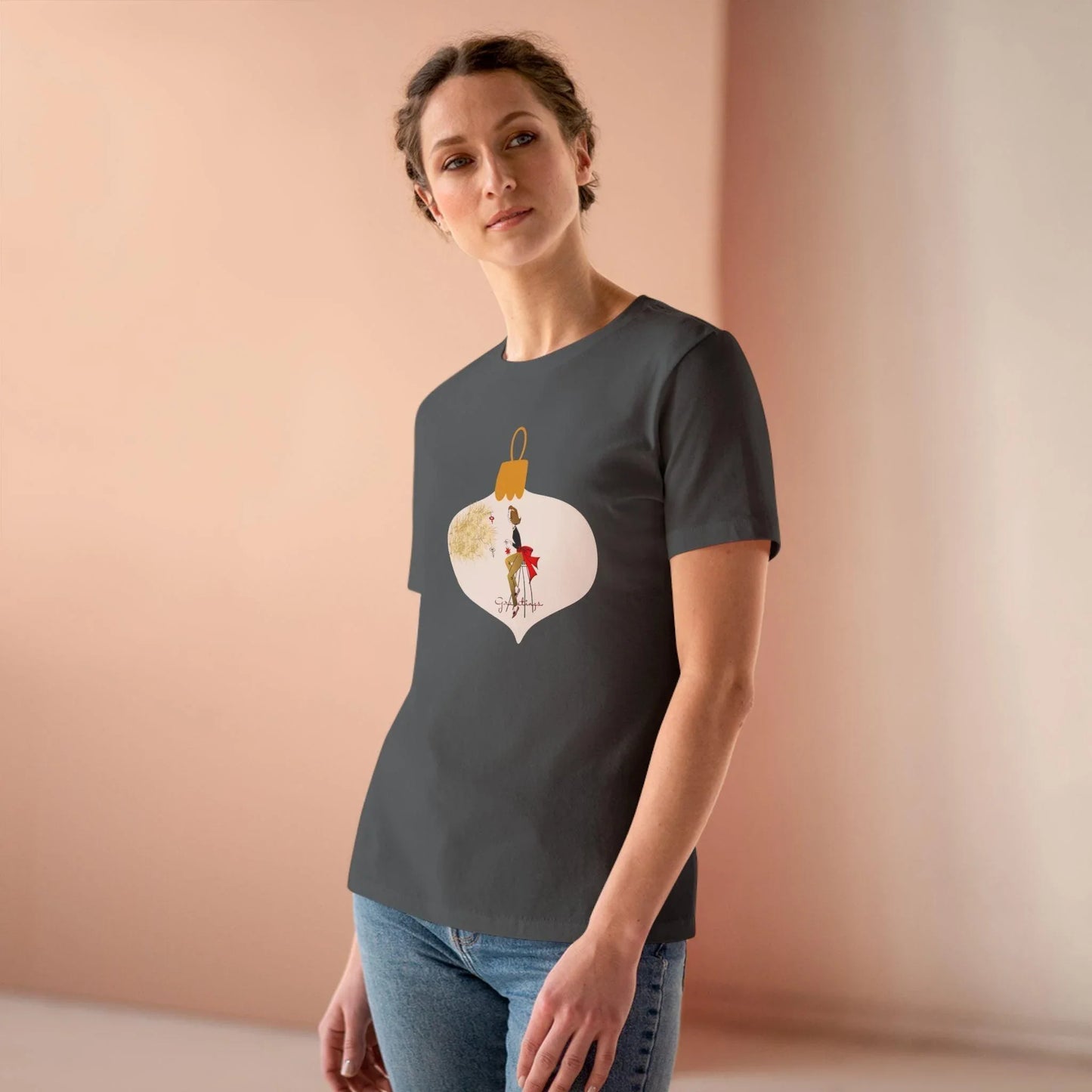 Retro Tree Decorating - Women's Tee - Whippie's