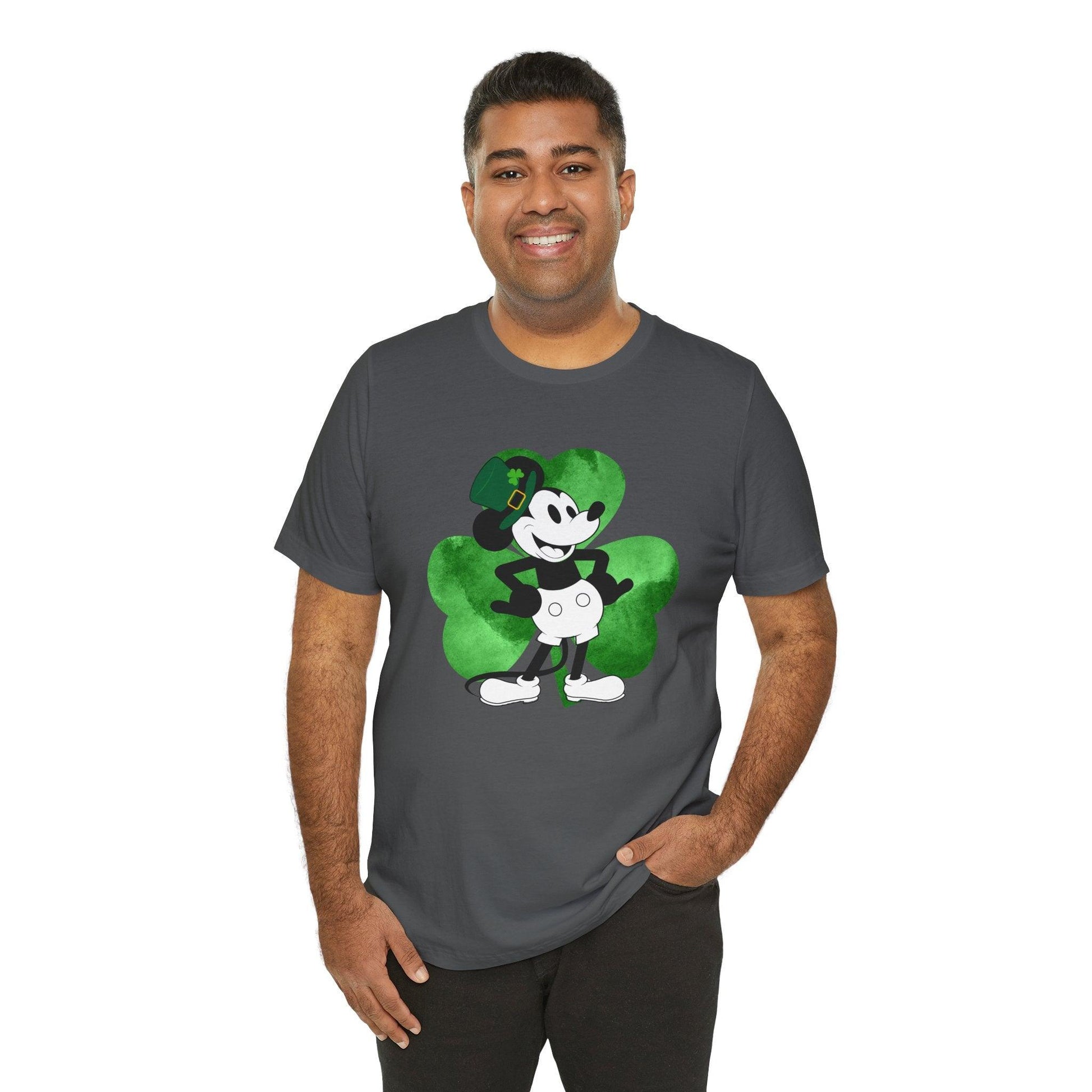 Lucky Willie St. Patrick's Day Tee - Feelin' Lucky with Friends! 🍀🐭 - Whippie's