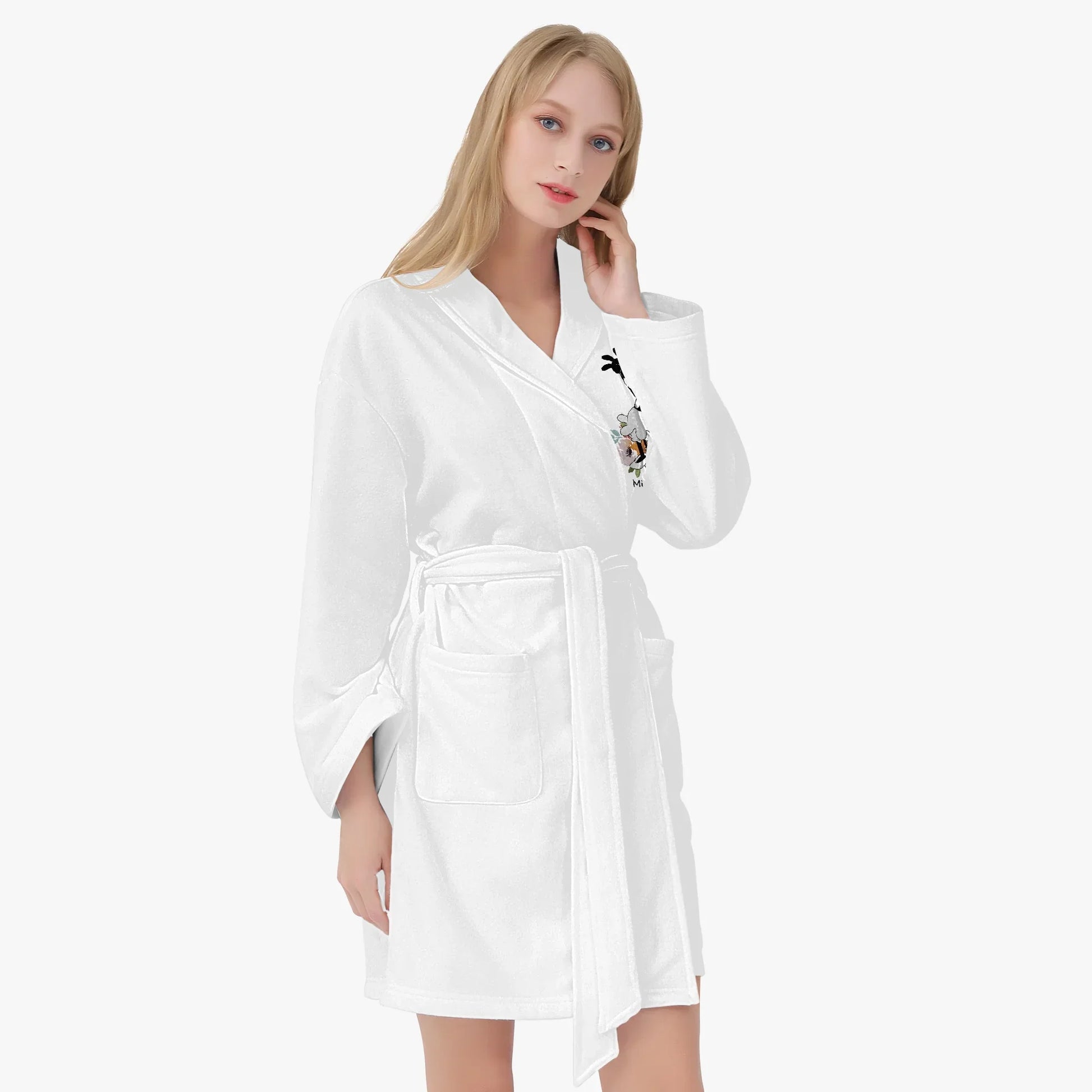 Steamboat Willie - Minnie in Bloom - Women's Loose-fitting Bathrobe - Whippie's