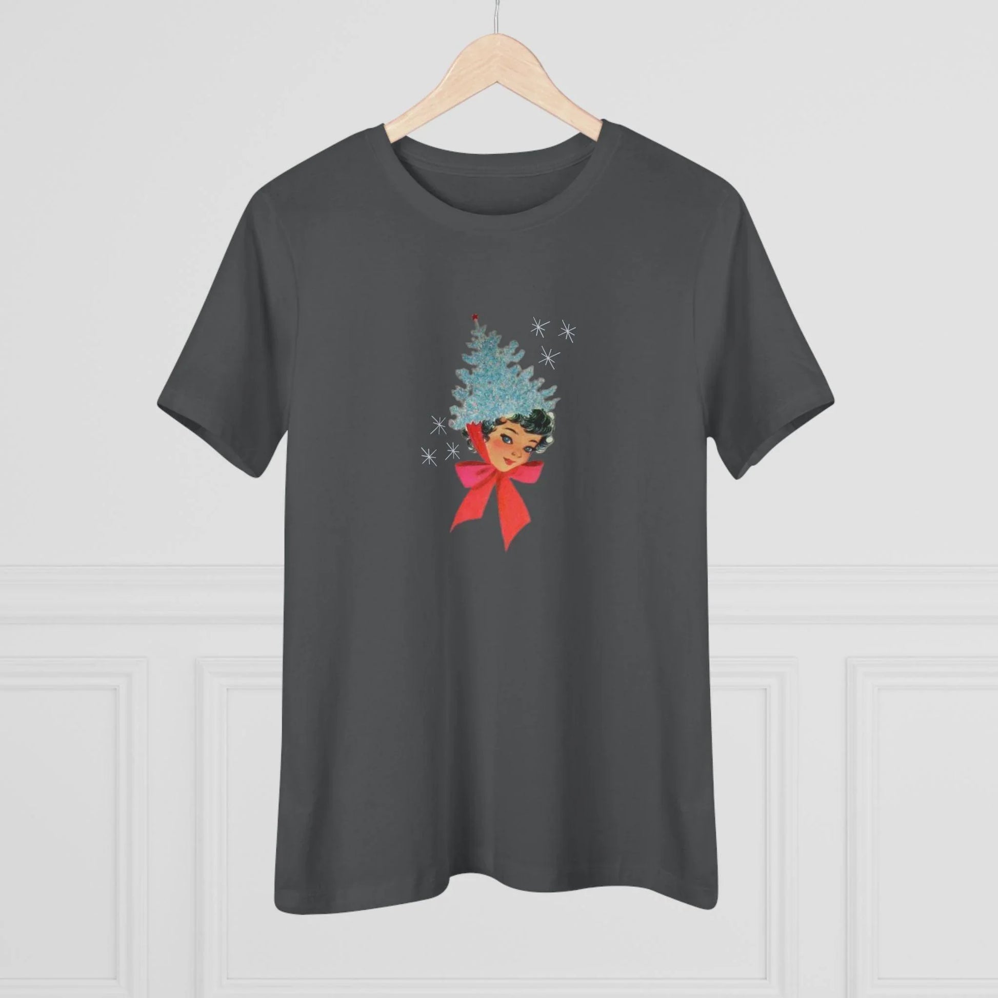 Retro Lady with Tinsel Christmas Tree Hat - Women's Tee - Whippie's