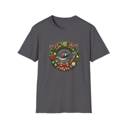 Santa's Favorite Firefighter - Wreath - Unisex Tee 🔥🎅 - Whippie's