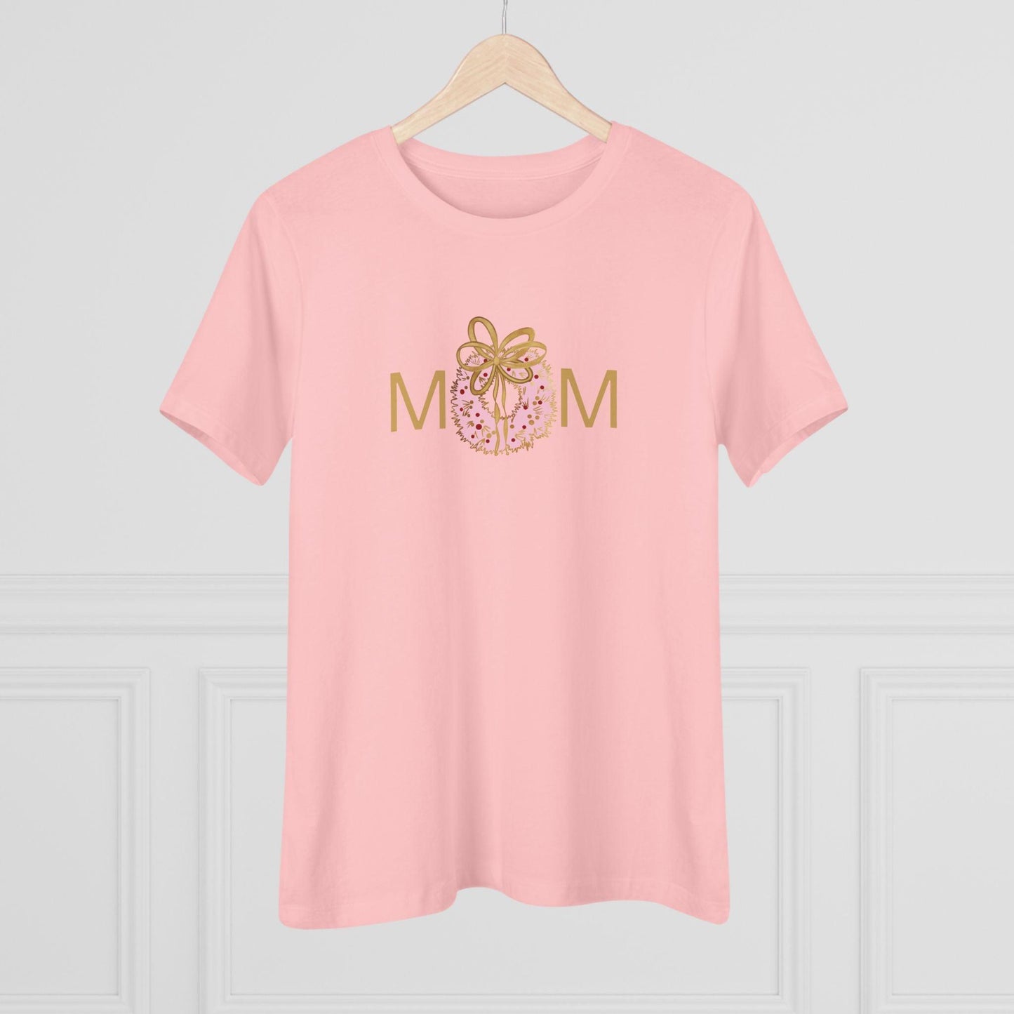 M🎀M - Christmas Wreath! 💖🎀 ✨🎄 Women's Softstyle Tee - Whippie's