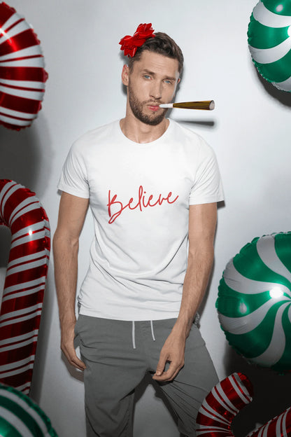 Believe ✨ Spread the Magic of Christmas! 🎅🎄 - Unisex Softstyle T-shirt - Whippie's
