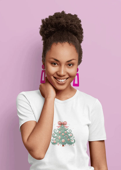 🎄💖 Pastel Dream Christmas Tree ✨🎀 - Women's Softstyle Tee - Whippie's