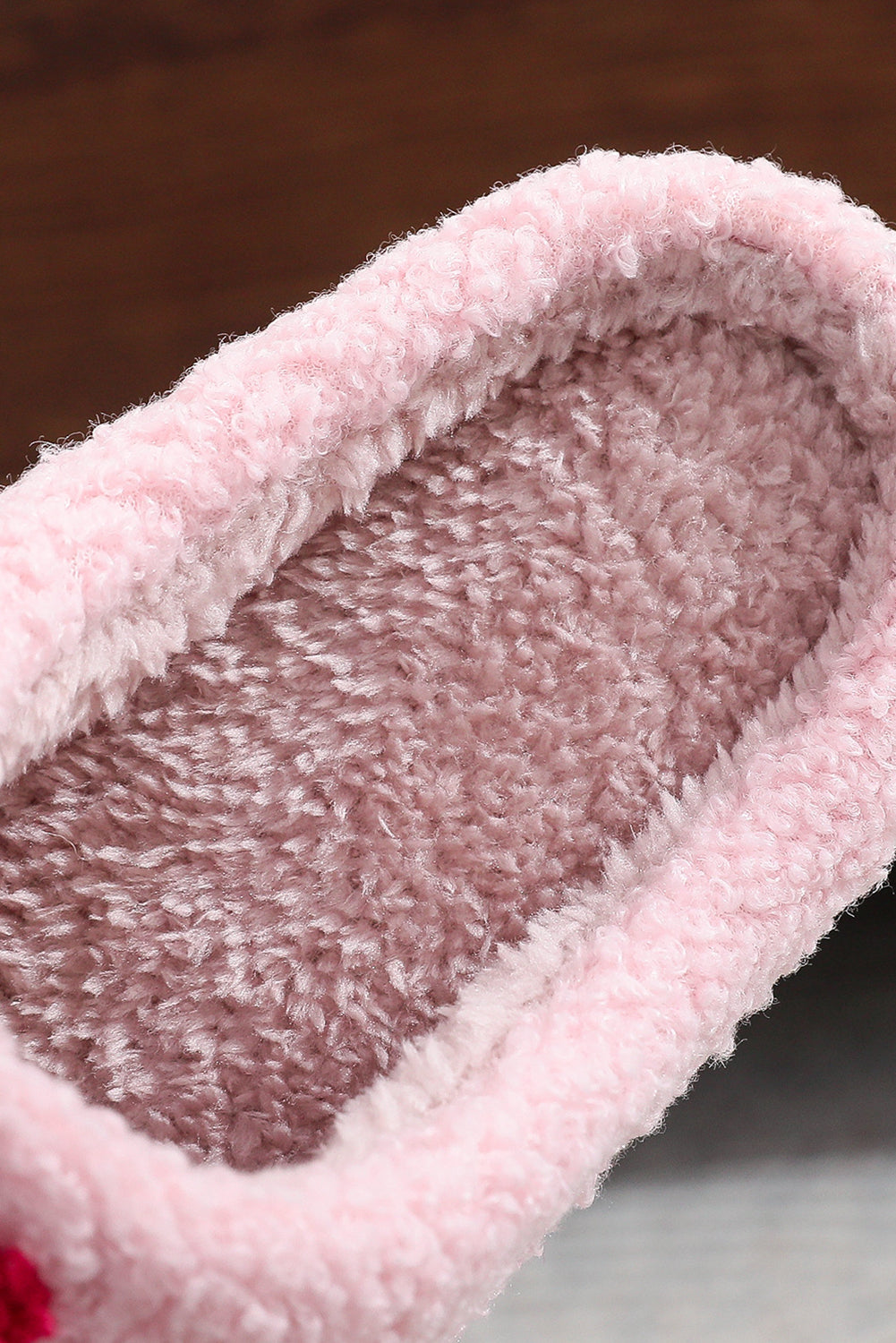 XOXO Slippers back view