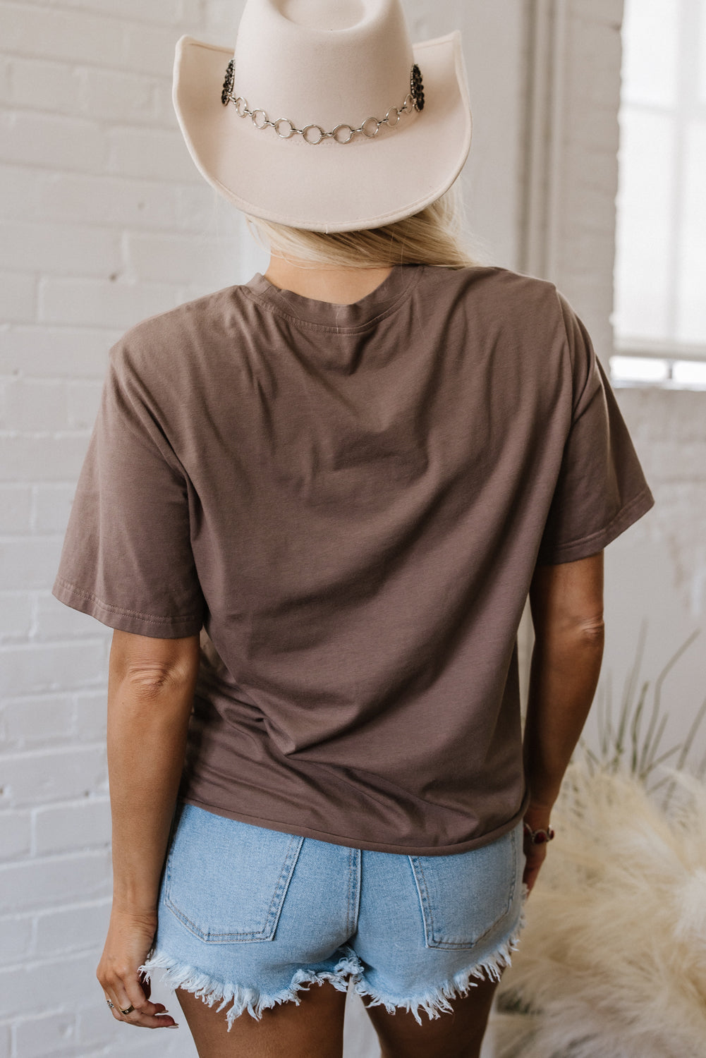 Honky Tonk Honey Tee | Western Graphic T-Shirt