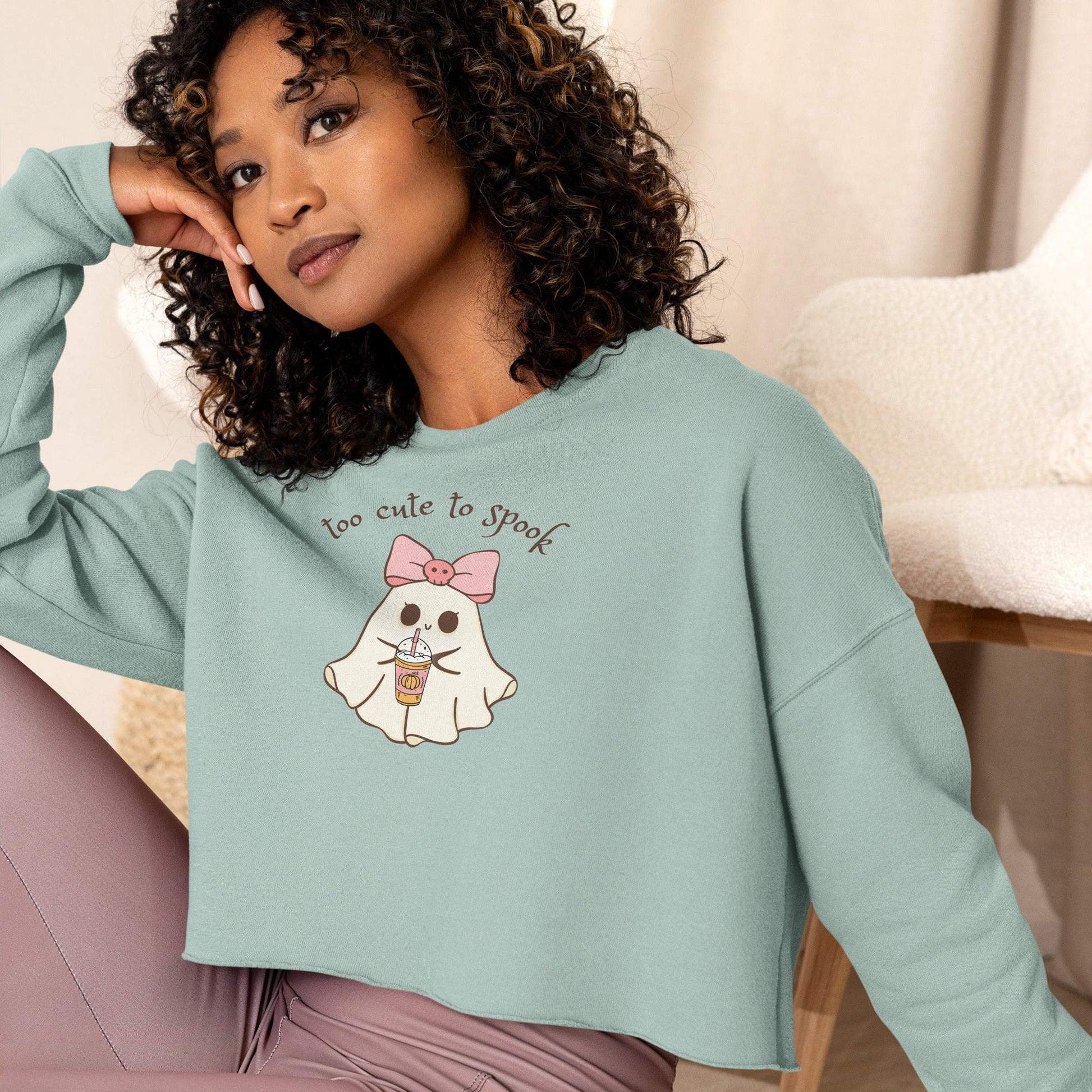 Too Cute to Spook Women's Crop Sweatshirt - 👻💖 Stay Cozy and Cute this Halloween! 💖👻 - Whippie's