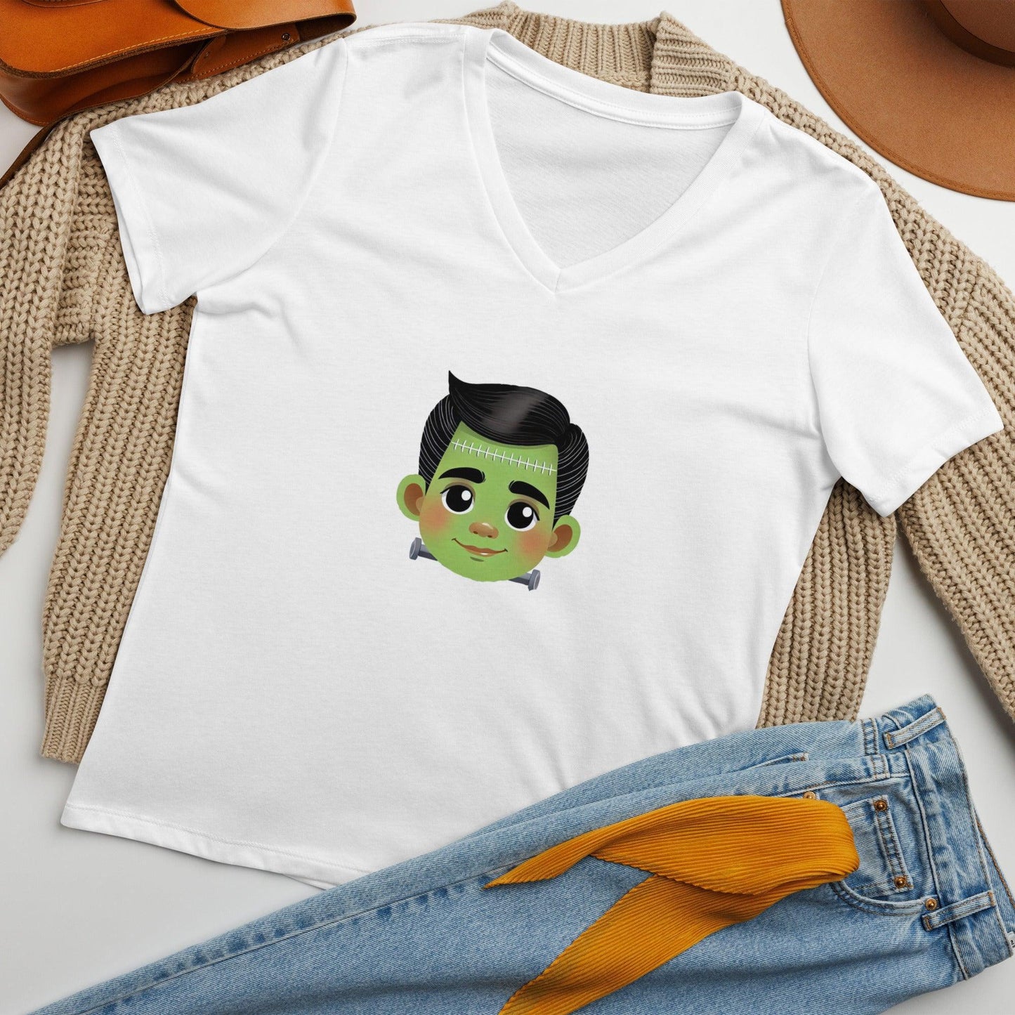 Vintage Boo-tique: Monstruo Mashup - Frankenstein V-Neck Tee - Whippie's